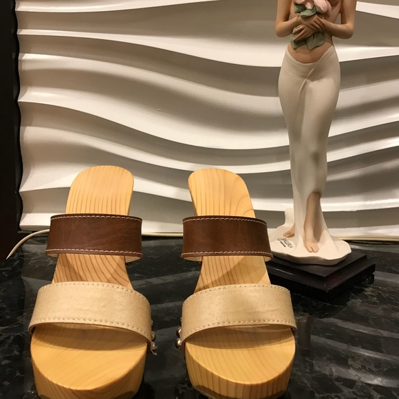 High heels - Picture 2 of 4